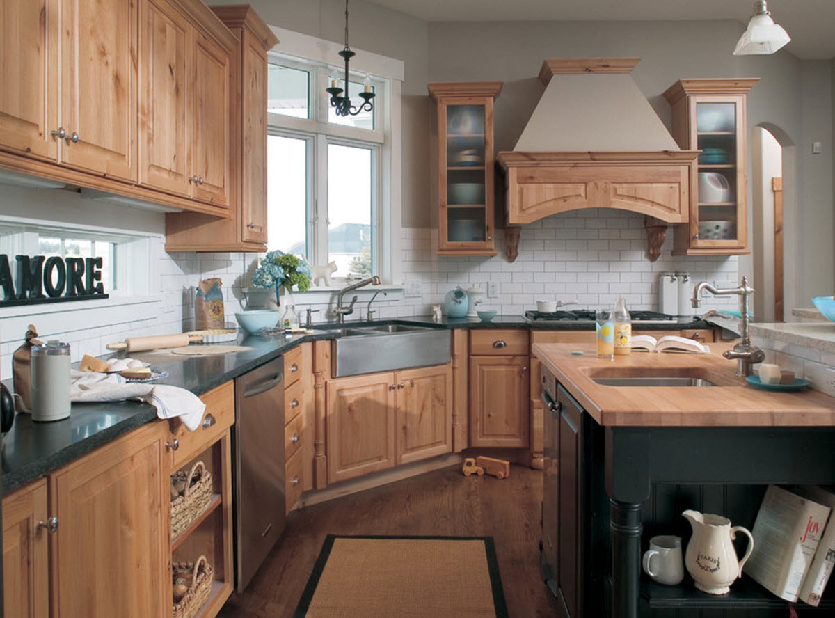 Knotty Alder Kitchen Cabinets | Gilmans